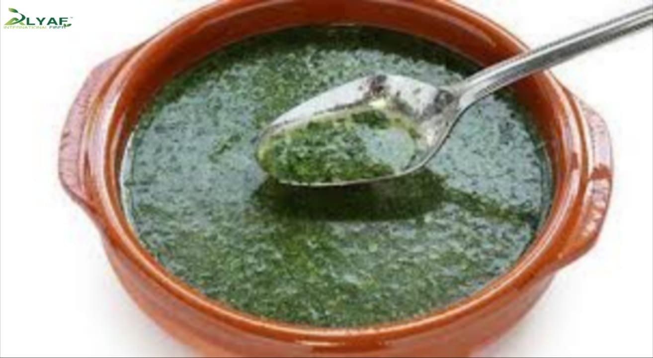 ملوخيّة بالدجاج